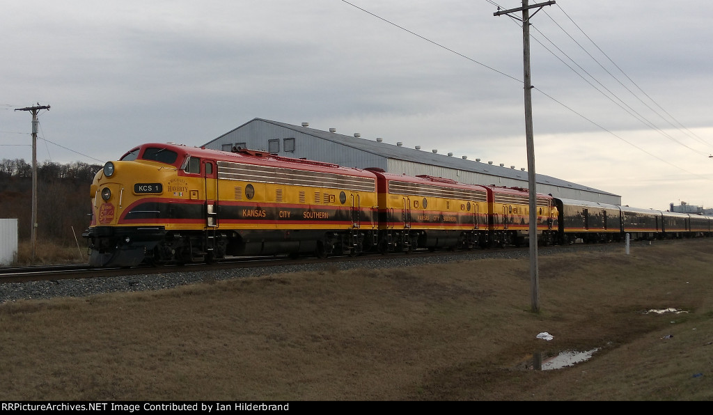 KCS Christmas Train 24